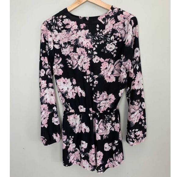 Black Pink Floral Romper Long Sleeve Surplice XS RED Saks Fifth Avenue - Picture 4 of 11